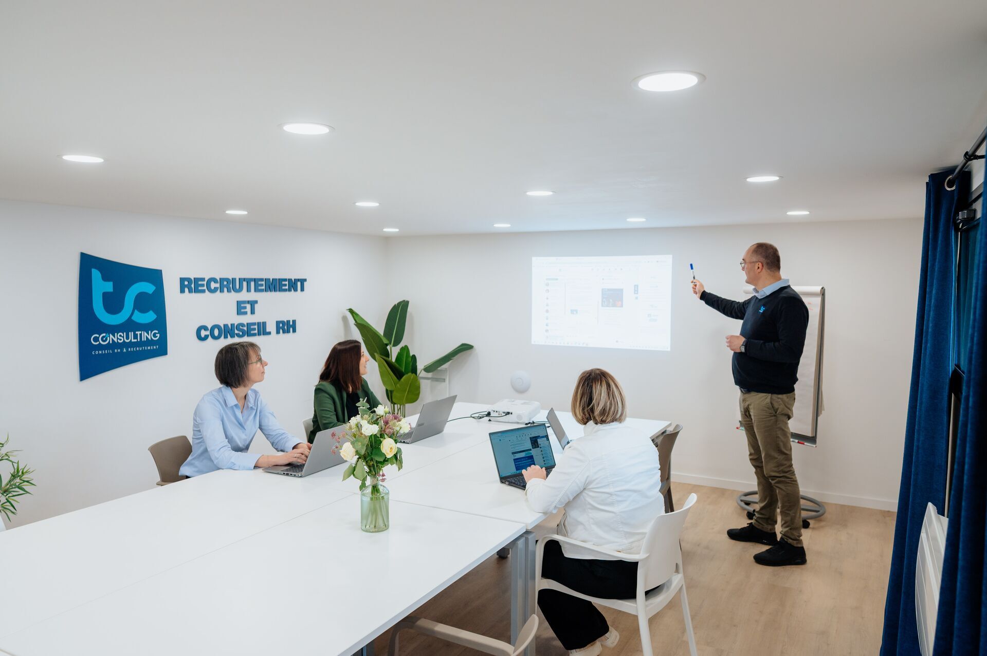 salle de réunion - équipe 2 - TC Consulting